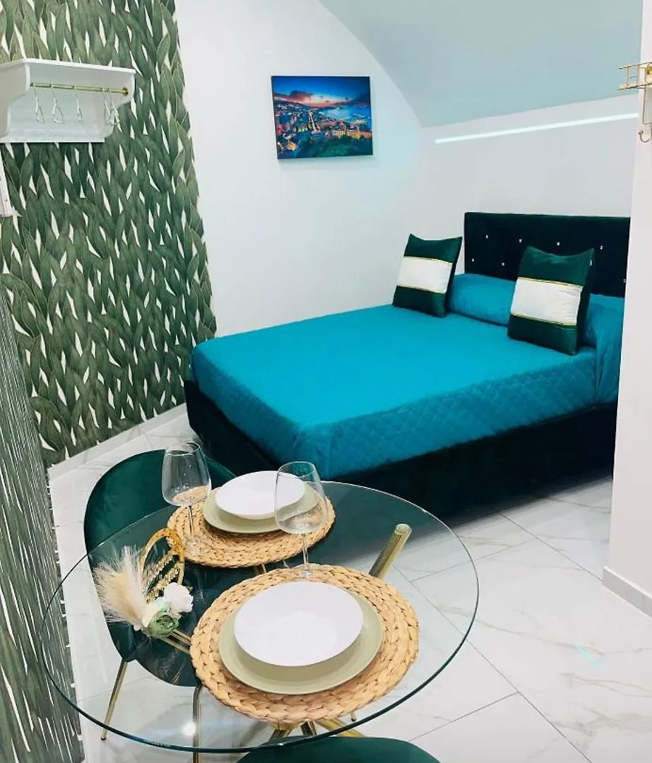 Alex Mary Home Nápoles Apartamento